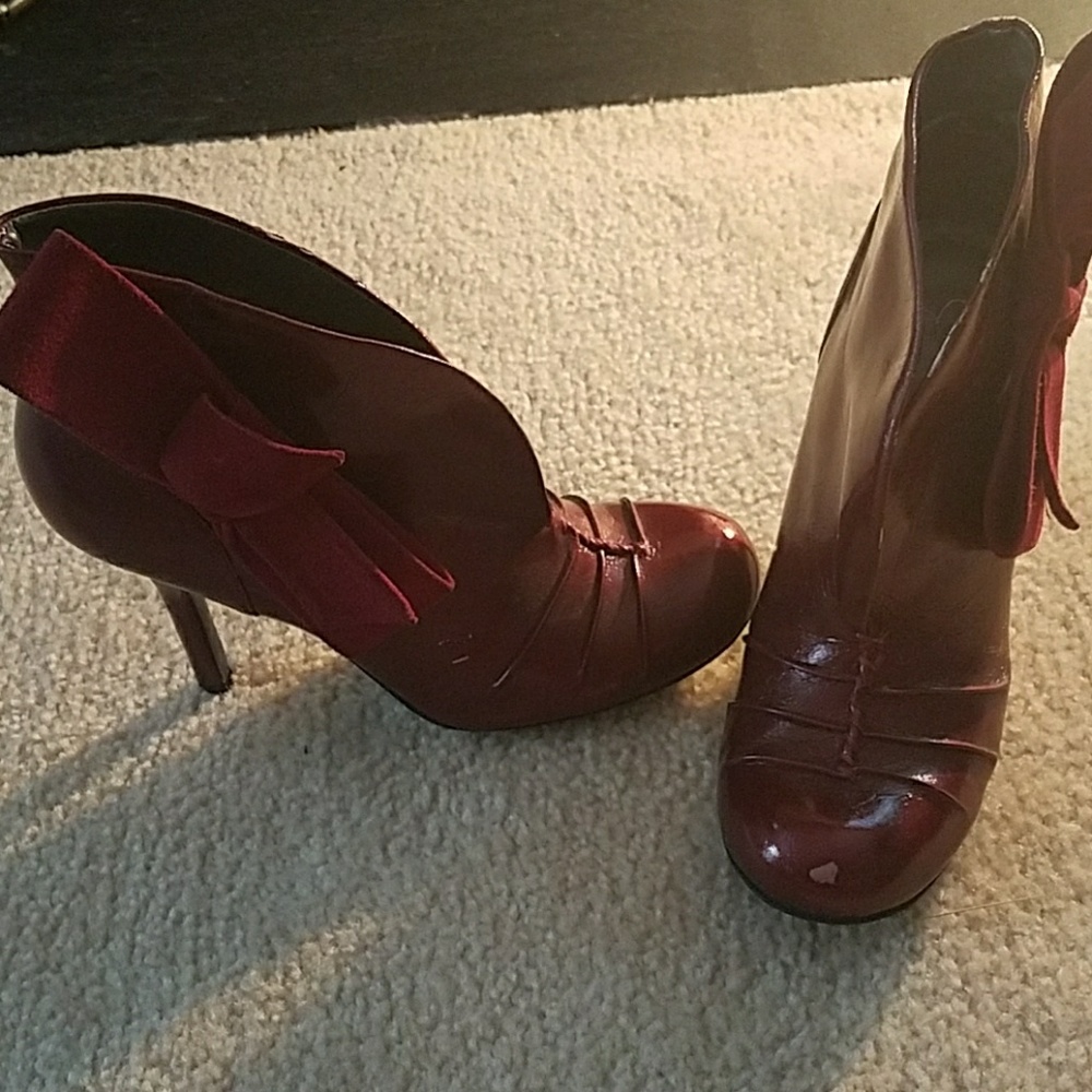 Ankle booties